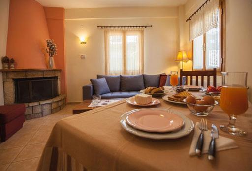 Odos Oneiron Apartment Arachova Bagian luar foto