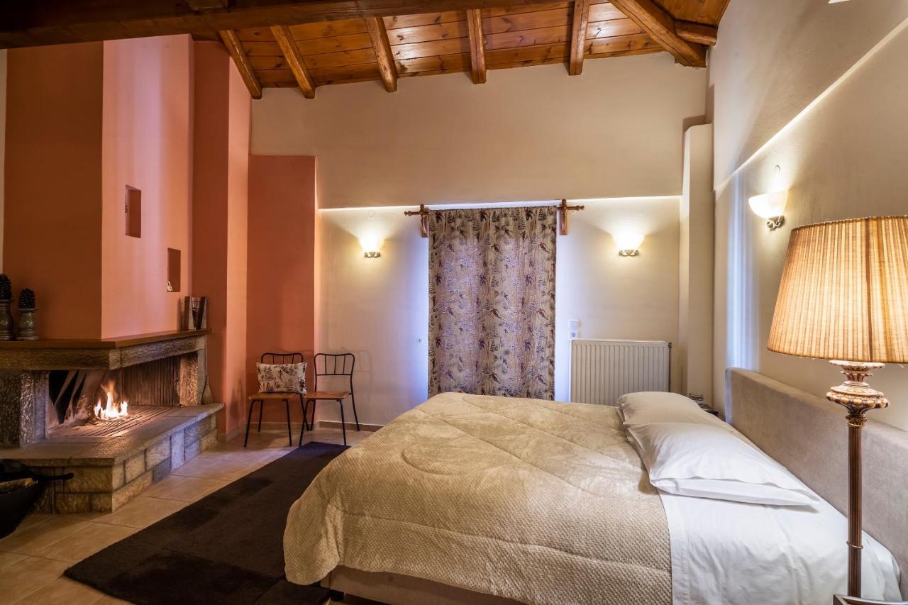 Odos Oneiron Apartment Arachova Bagian luar foto