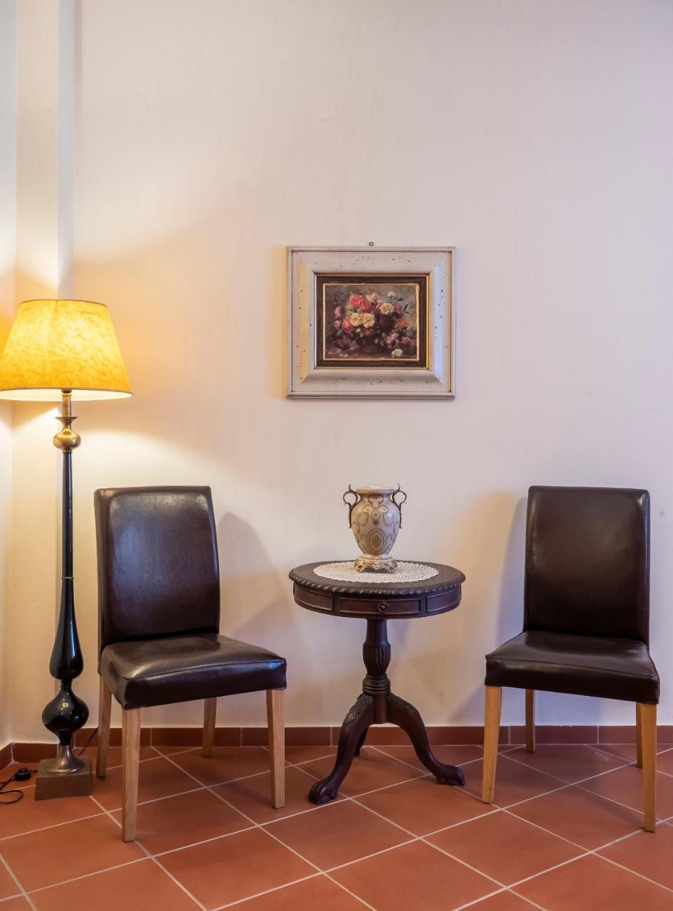 Odos Oneiron Apartment Arachova Bagian luar foto